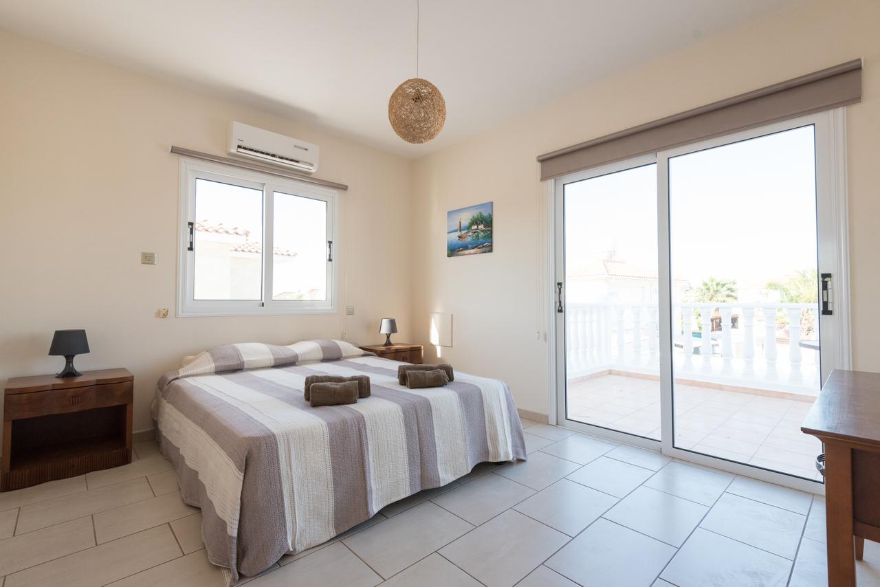 Villa Valmare Ayia Napa Exterior photo