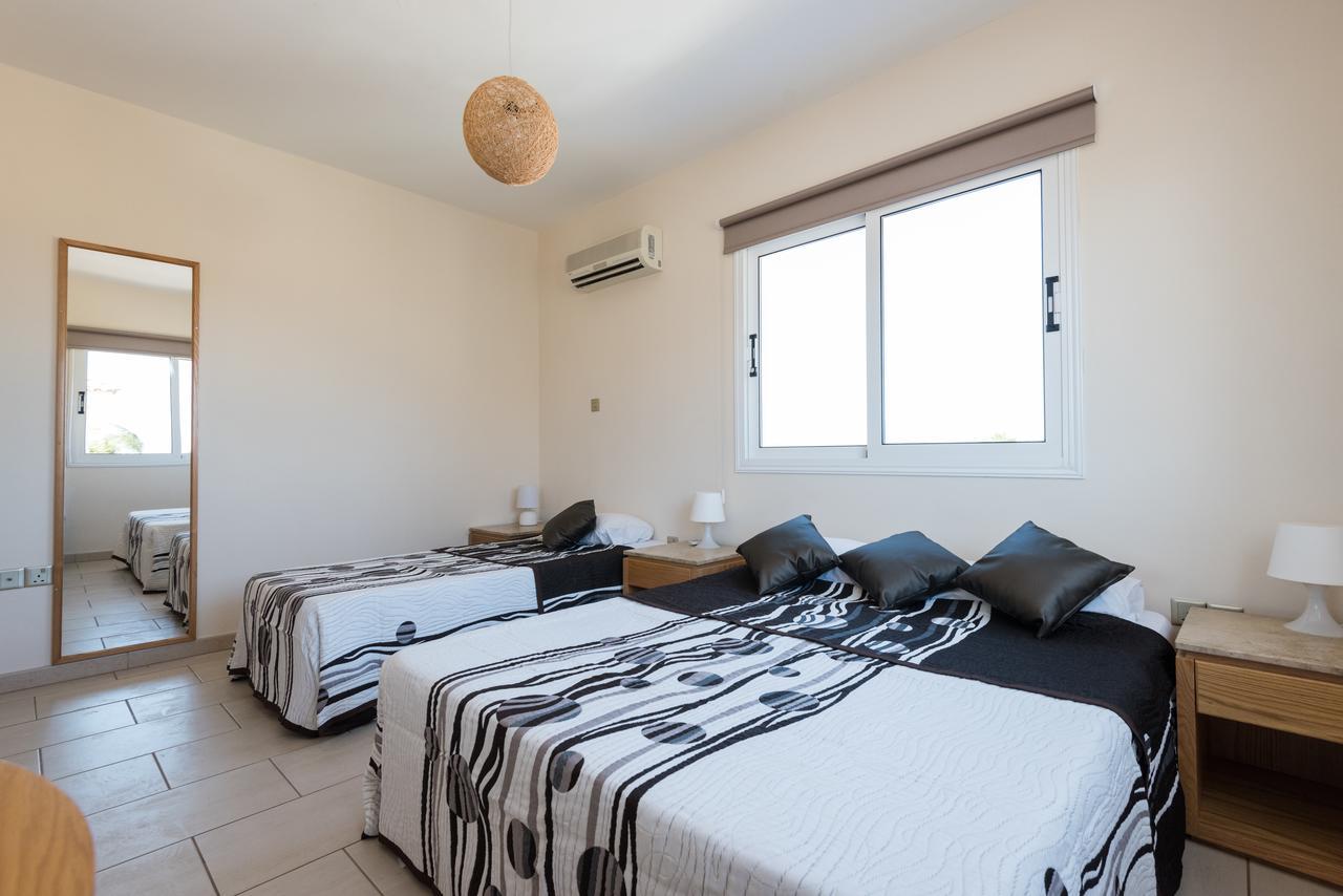 Villa Valmare Ayia Napa Exterior photo